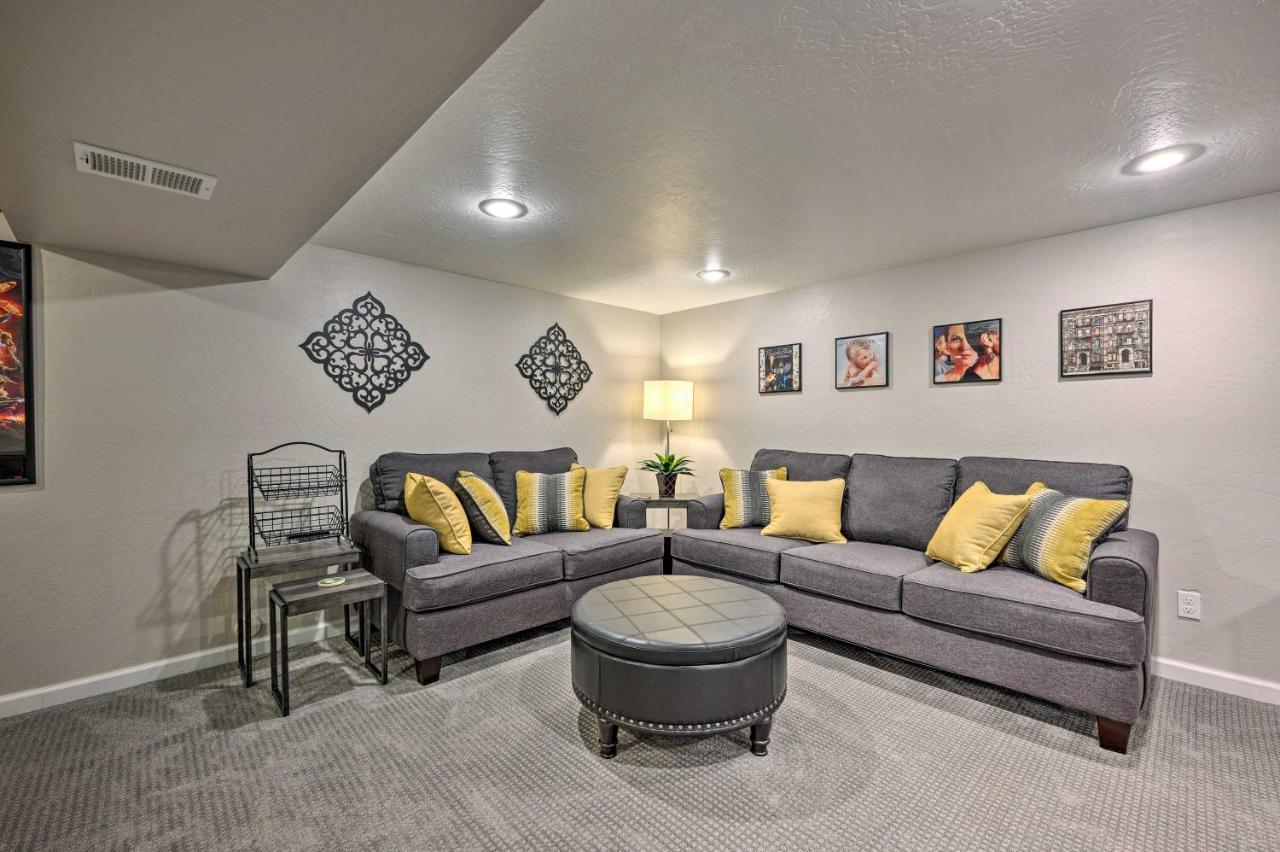 Arvada Home With Fenced Yard - Pets Welcome! Exterior photo